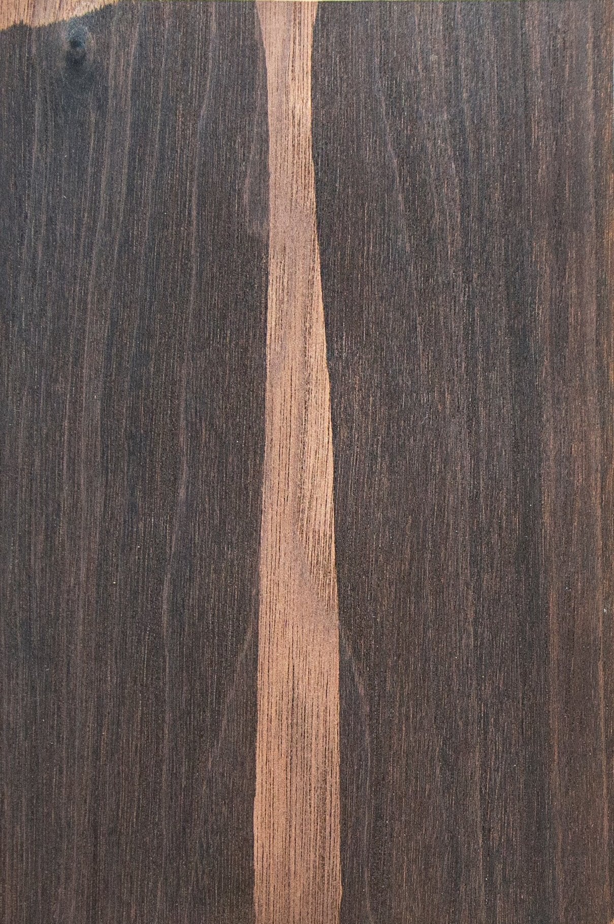 Ebonizing study on walnut veneer (varied edition)